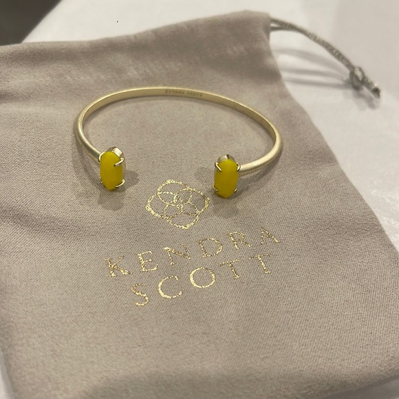 Kendra Scott Gold Cuff Bracelet in Yellow - Picture 1 of 2